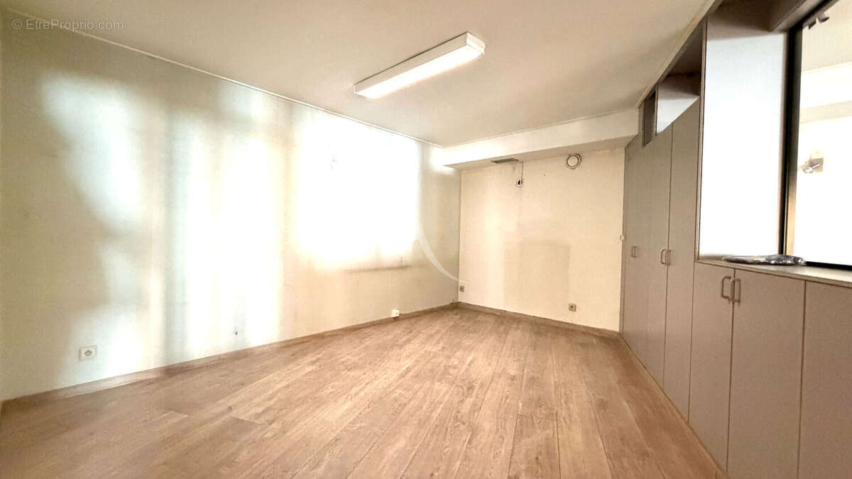 Commerce à MANOSQUE