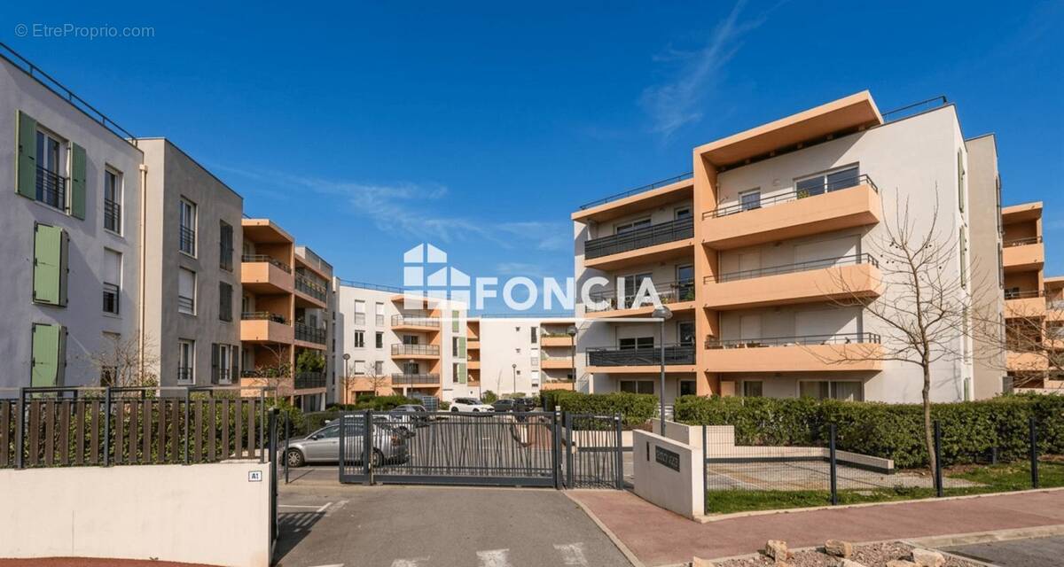 Appartement à FREJUS