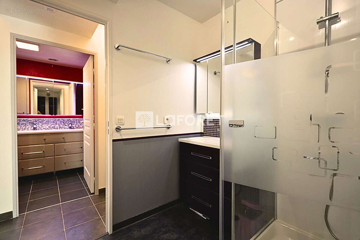 Appartement à VALBONNE