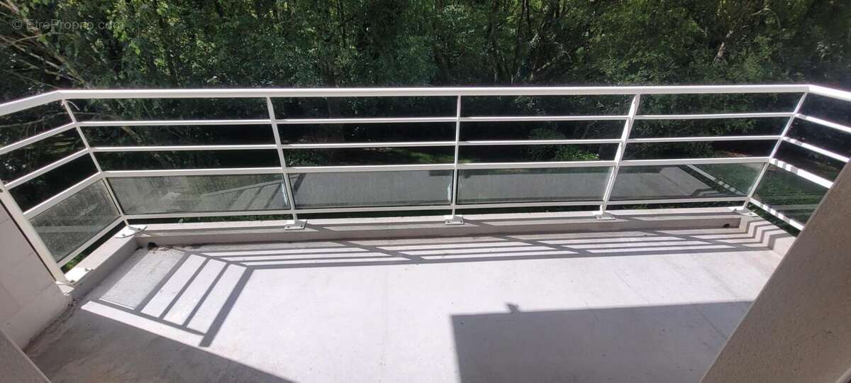 Photo 2 - Appartement à LOCMINE