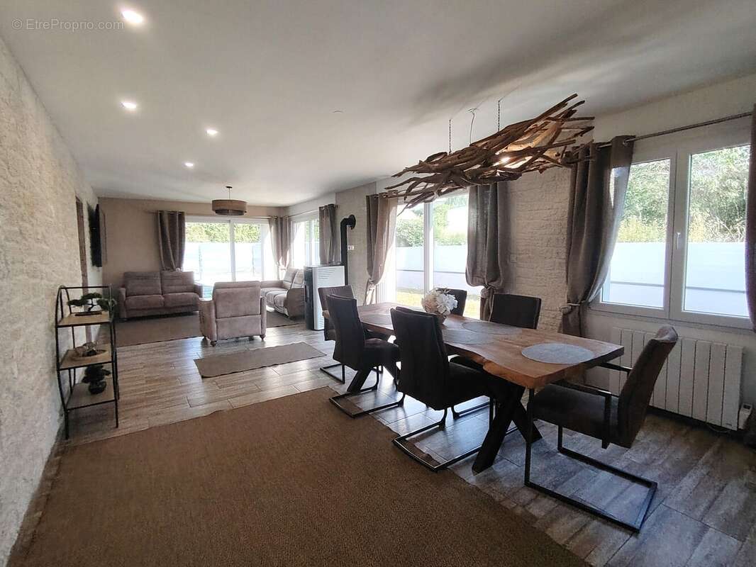 Maison moderne 4 pièces - Lumineuse, tout confort et sans vis-à- - photo 4