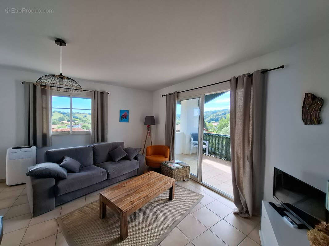 Appartement à SAINT-PEE-SUR-NIVELLE