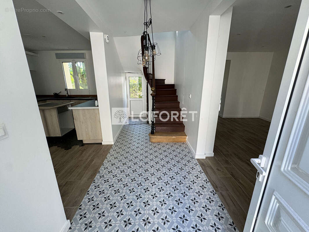 Maison Beaumont Sur Oise 6 pièce(s) 125 m2 - photo 4