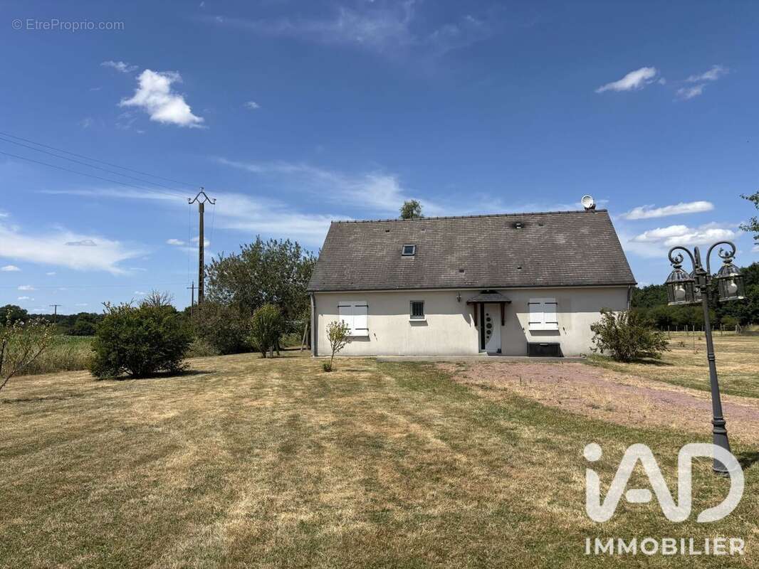Maison 124 m² à Villeperdue  - photo 4