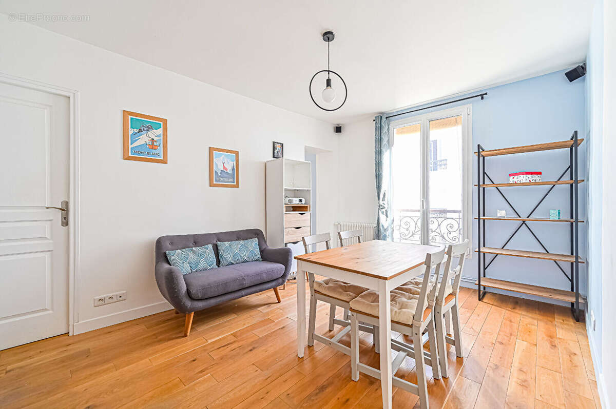 Appartement à PARIS-18E