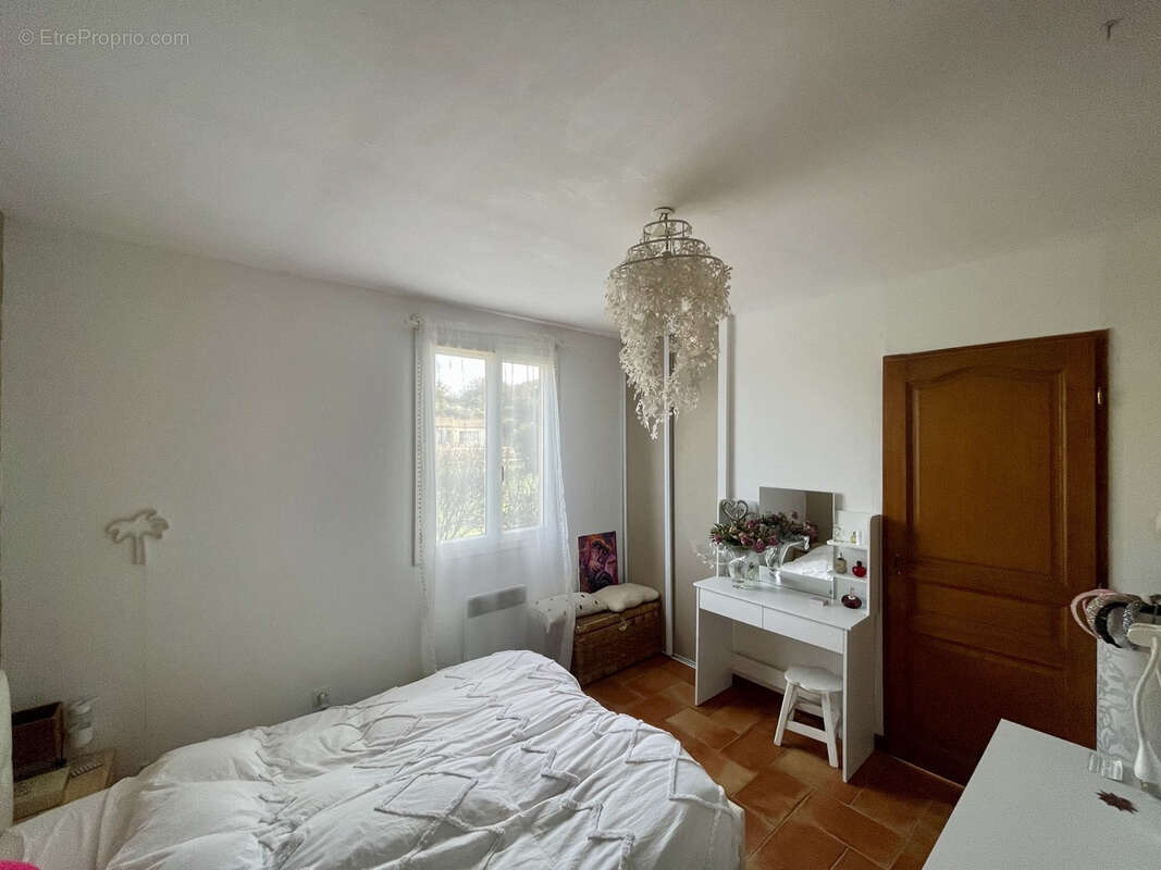 Maison à PLAN-DE-LA-TOUR