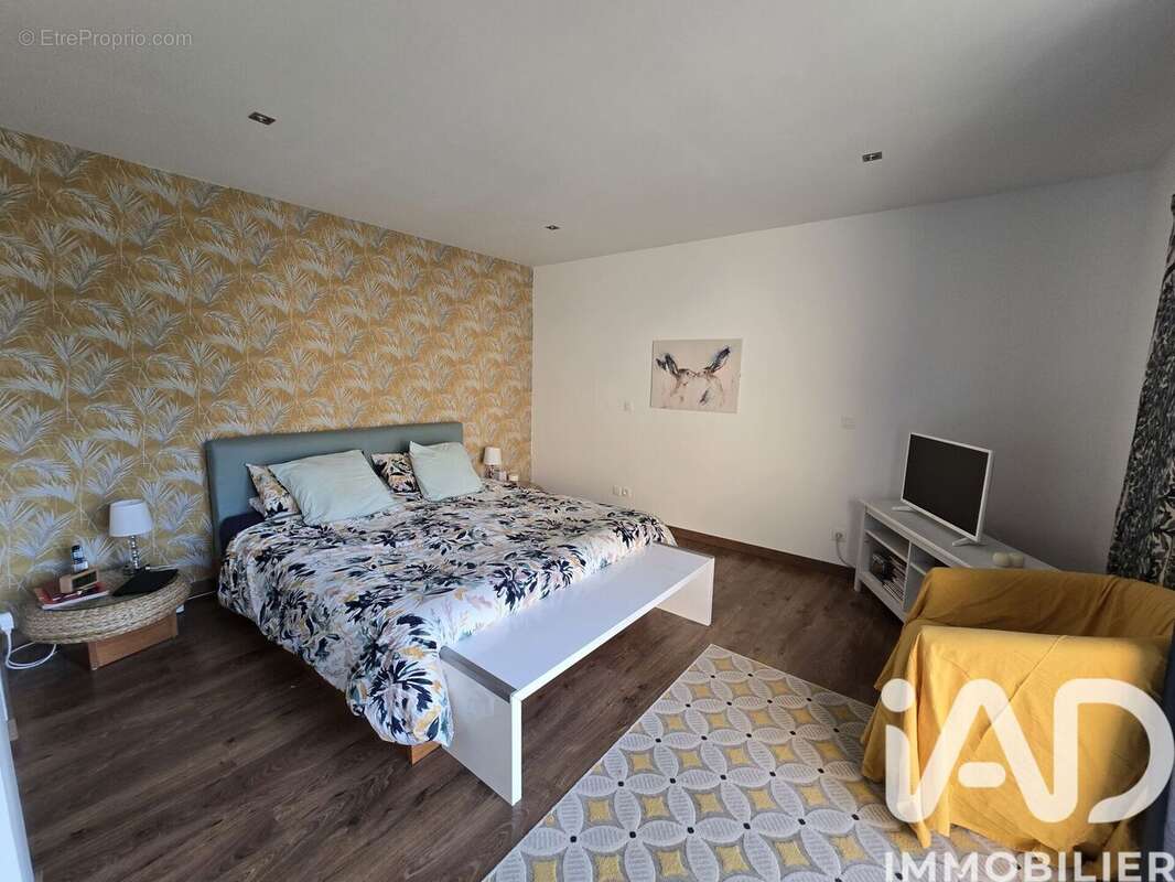 Photo 7 - Maison à ISSE