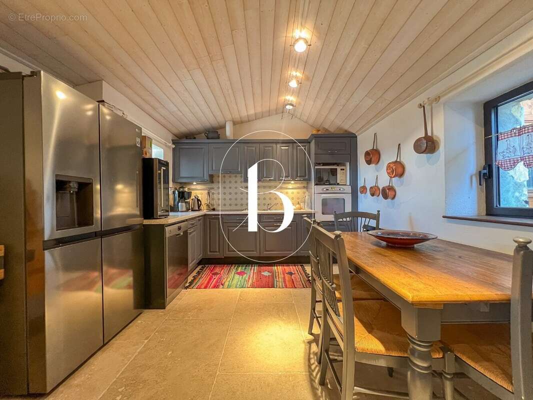 Propriété avec vue exceptionnelle - photo 22