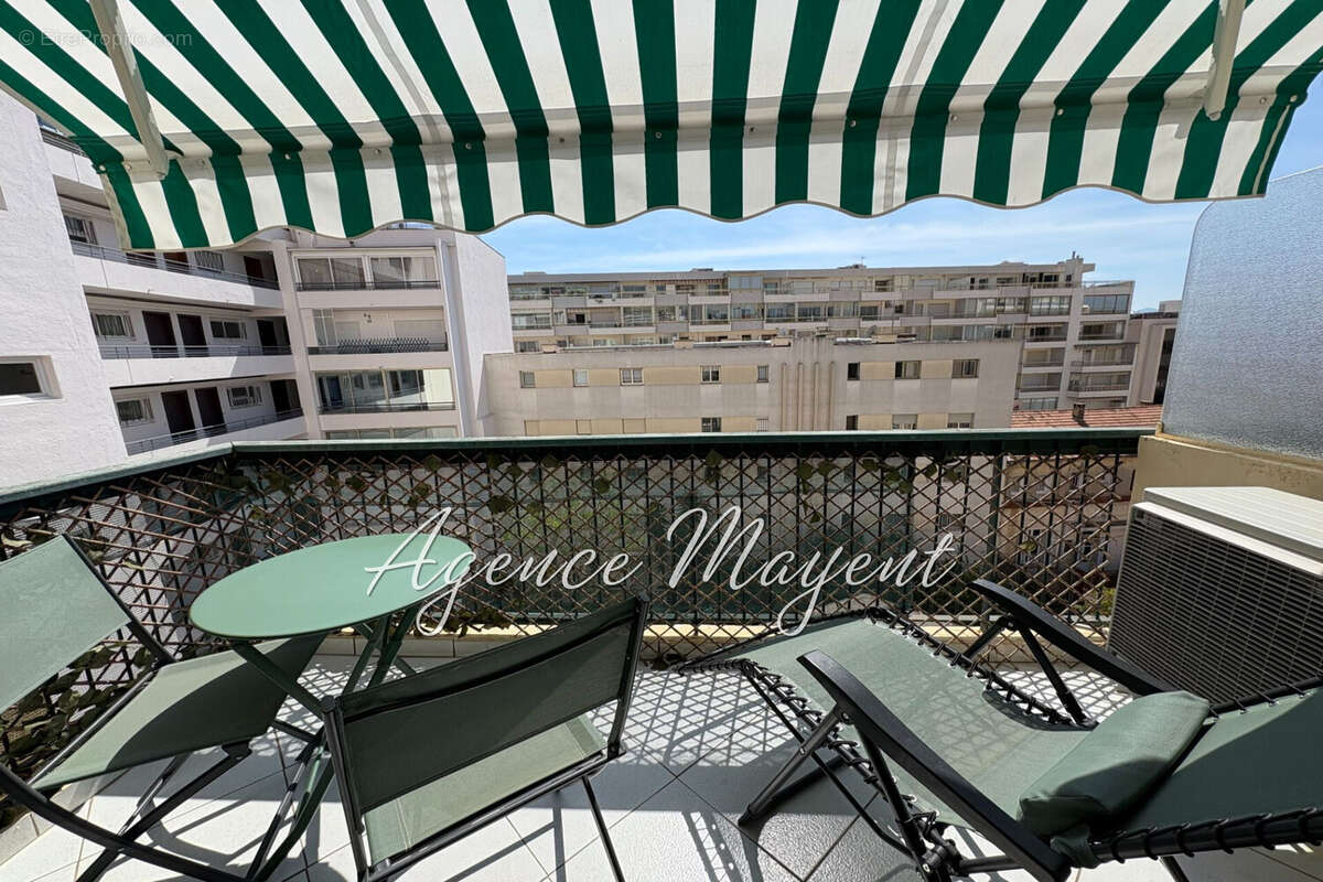 Appartement à CANNES