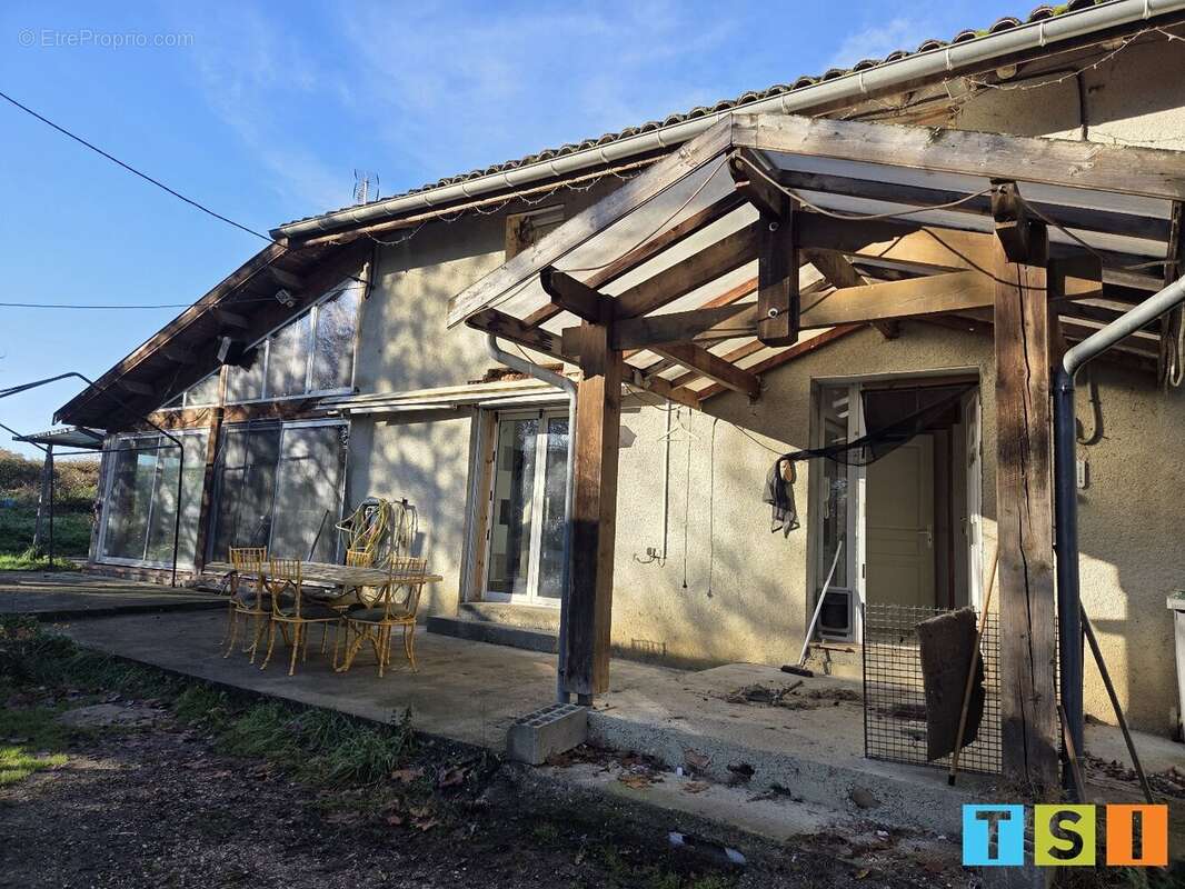Maison à PEGUILHAN