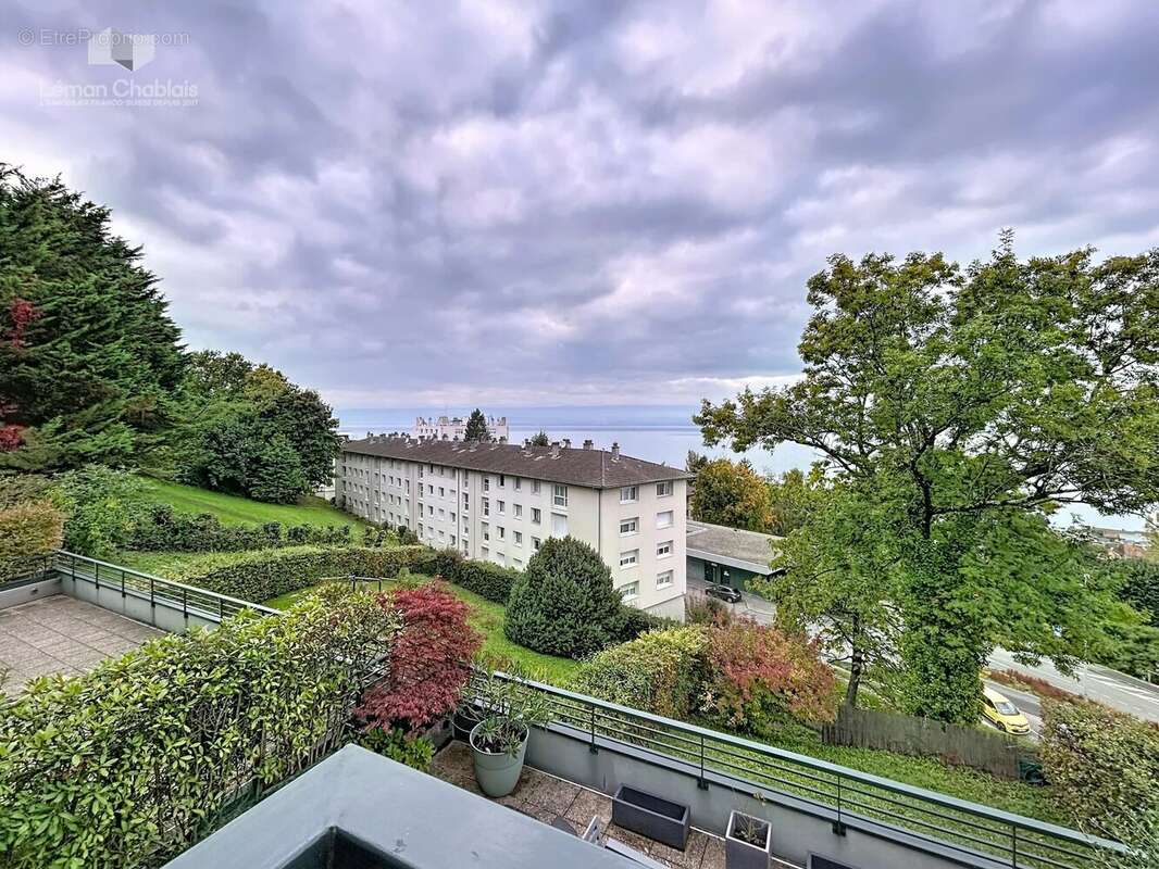 Appartement à EVIAN-LES-BAINS