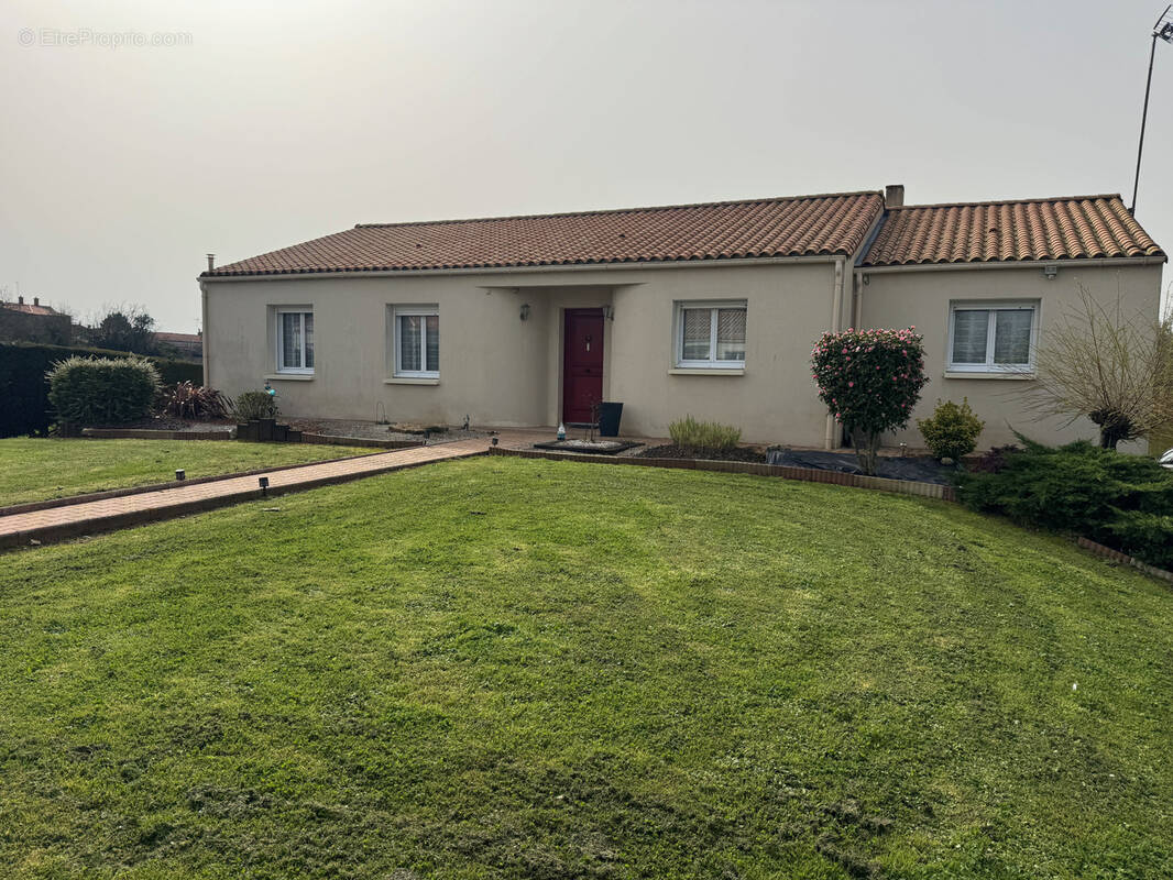 Maison à SAINTE-HERMINE