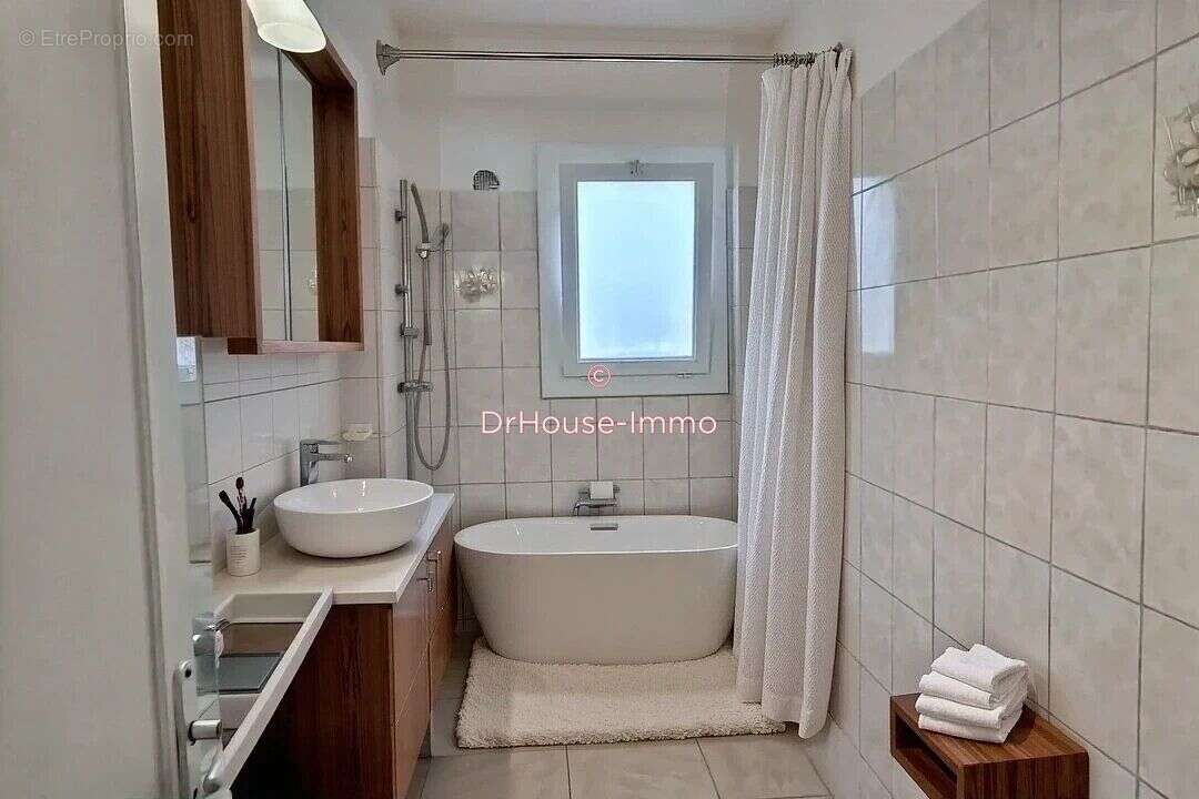 Appartement à BILLERE
