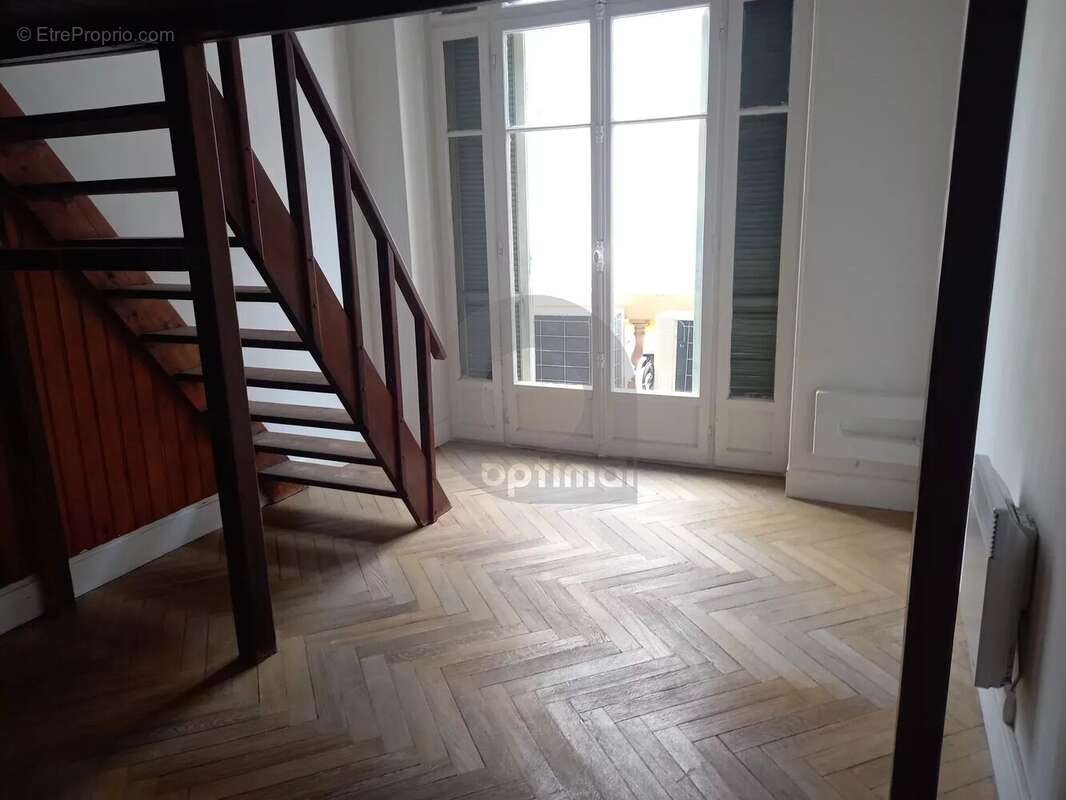 Appartement à MENTON