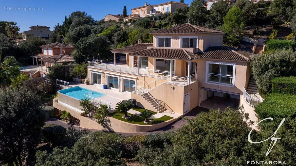 Maison à SAINT-RAPHAEL