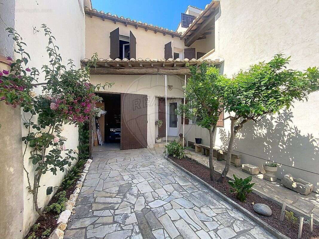 Maison à SAINTES-MARIES-DE-LA-MER