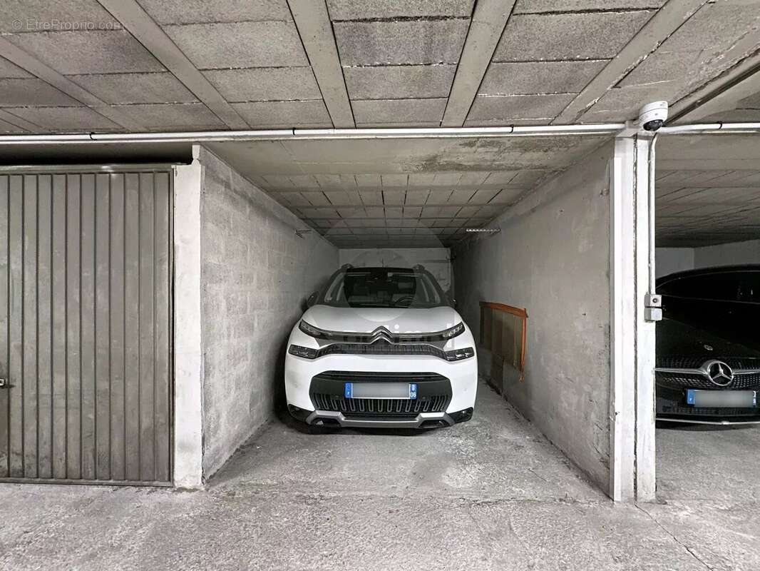 Appartement à ROQUEBRUNE-CAP-MARTIN