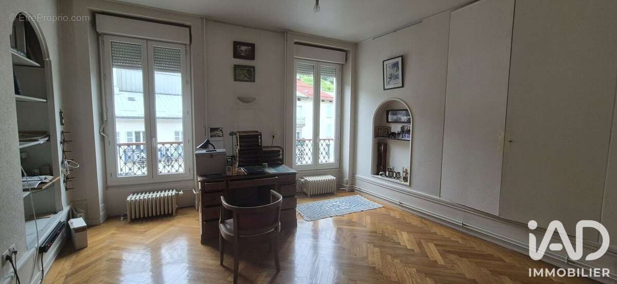 Appartement 200 m² à La Mouille  - photo 2
