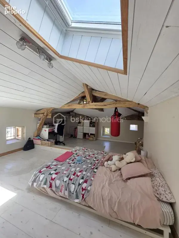 Maison de village en pierre - 4 chambres- 145 m²- jardin- grange - photo 25