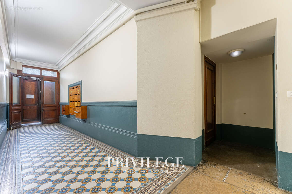 Appartement à LYON-1E
