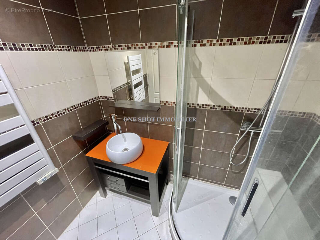 Appartement 55 m² à Orleans  - photo 3