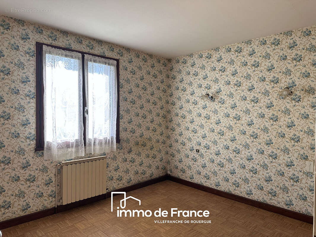 Maison à VILLEFRANCHE-DE-ROUERGUE