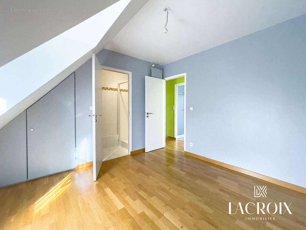 A vendre - maison 7 pièces - la chapelle des fougeretz - photo 8