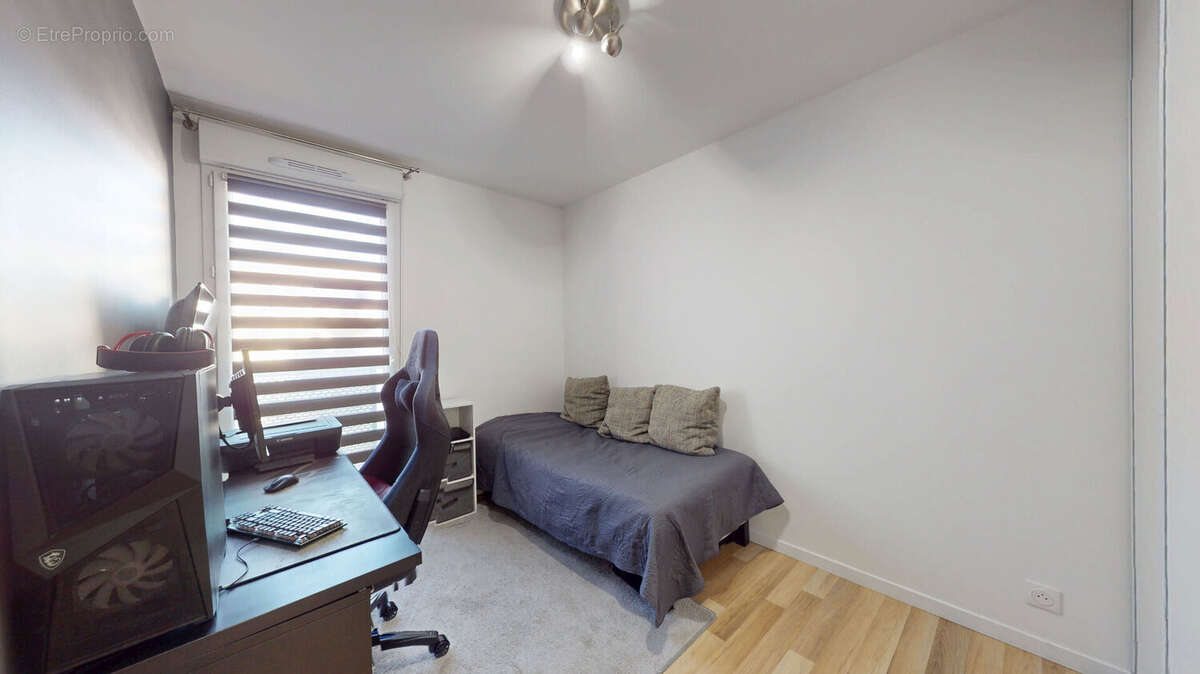 Appartement à LES ULIS