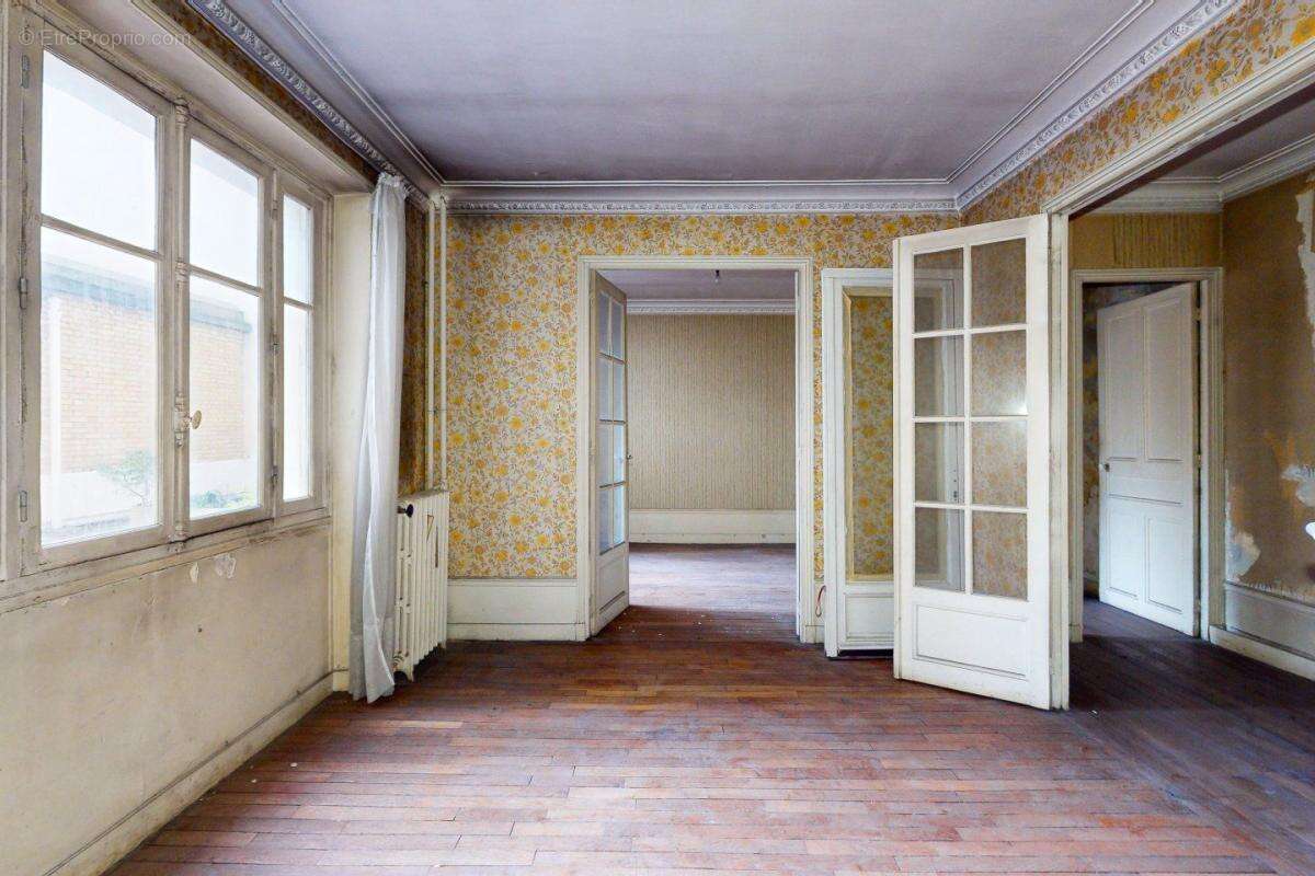 Appartement à ASNIERES-SUR-SEINE
