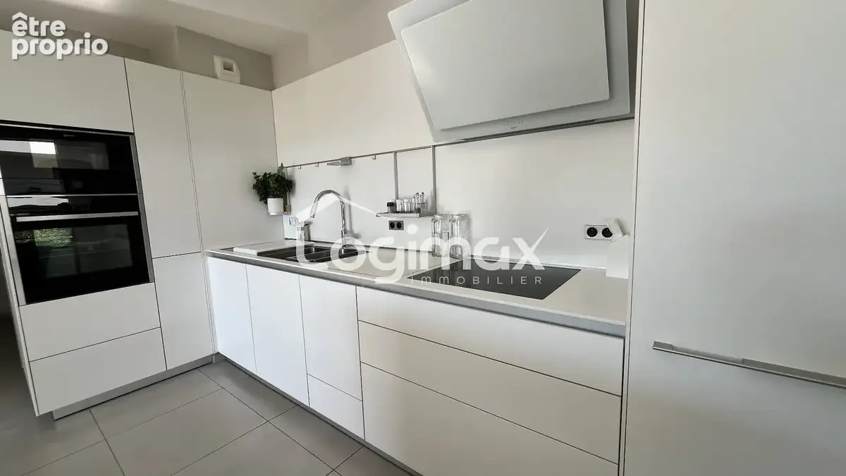Appartement 4 pièces 81 m² à vendre à La Rochelle (17000) - photo 7