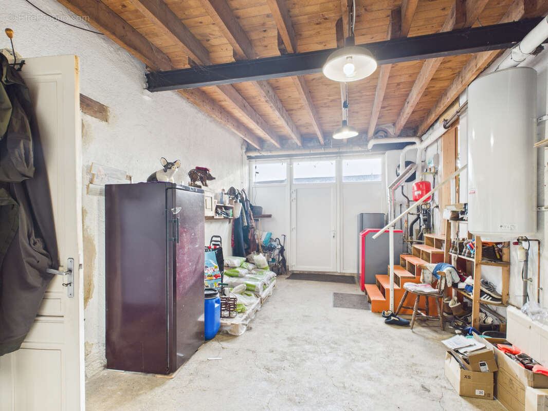 Maison à CRAPONNE-SUR-ARZON