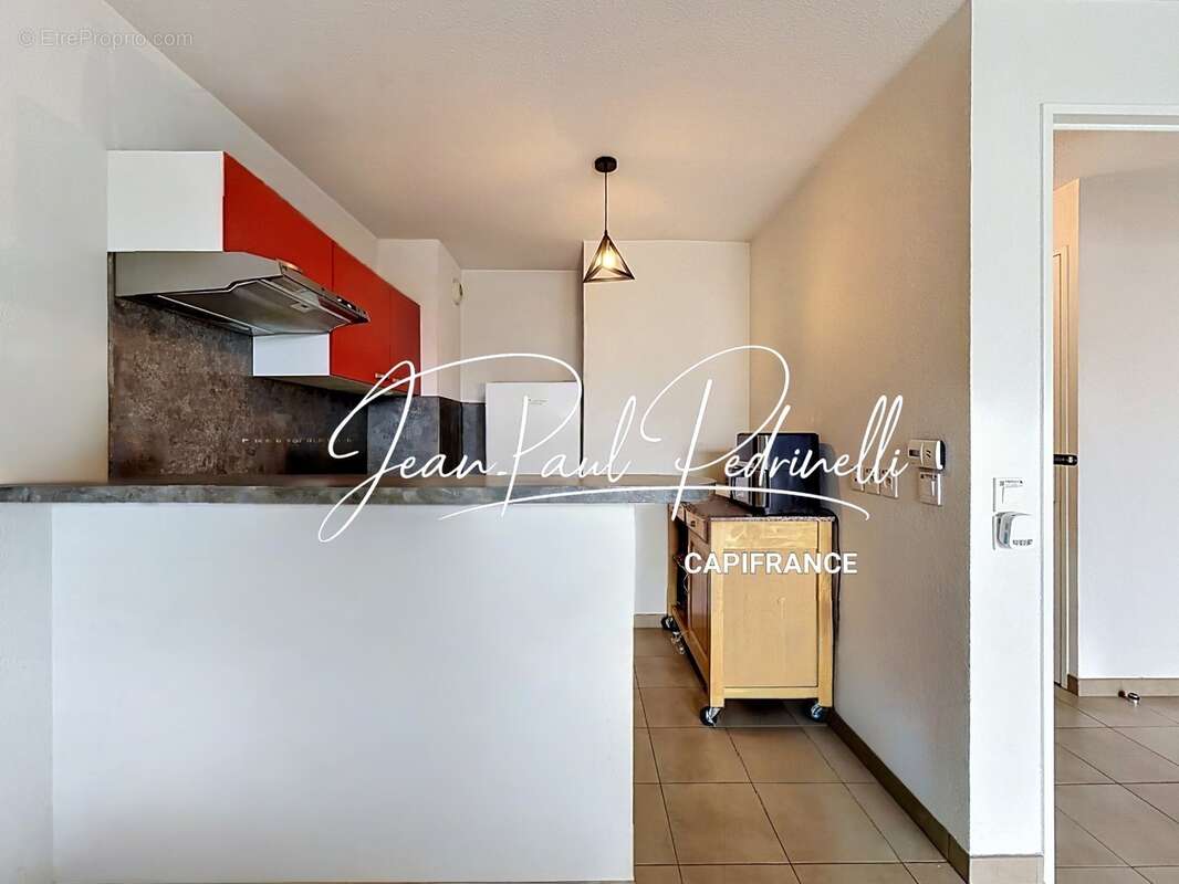 Nice Madeleine  - 2 km des plages - Appartement 2 pièces env 40 m² proche Universités Trotabas et Carlone – balcon - parking pri - photo 16