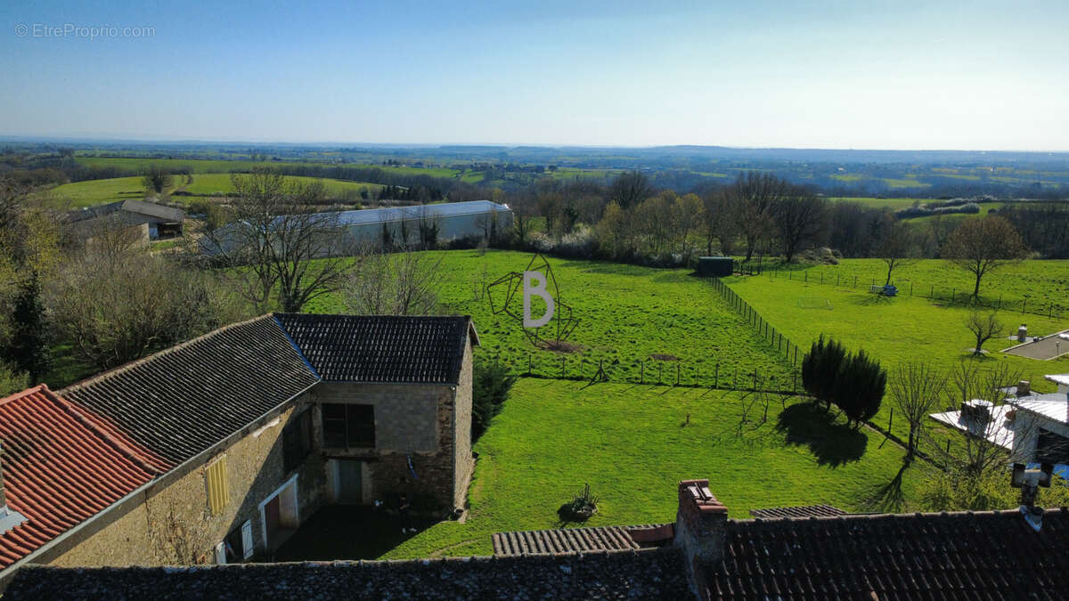 Corps de ferme T5 -100m2 - Pampelonne - photo 14