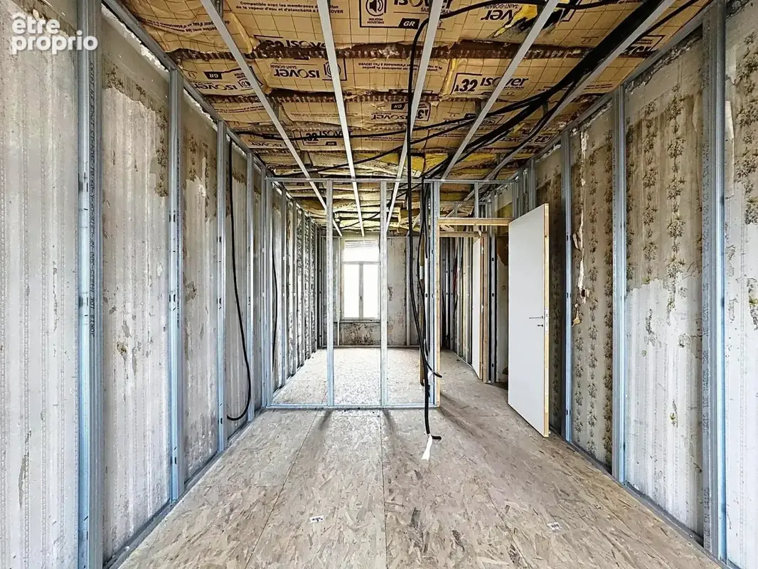 Maison à rénover de 115 m², 4 chambres à Maubeuge - photo 4
