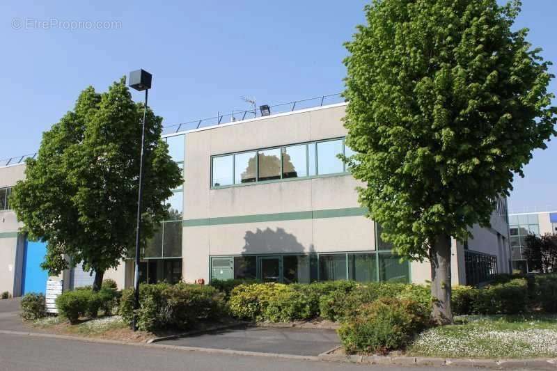 Commerce à VILLEPINTE