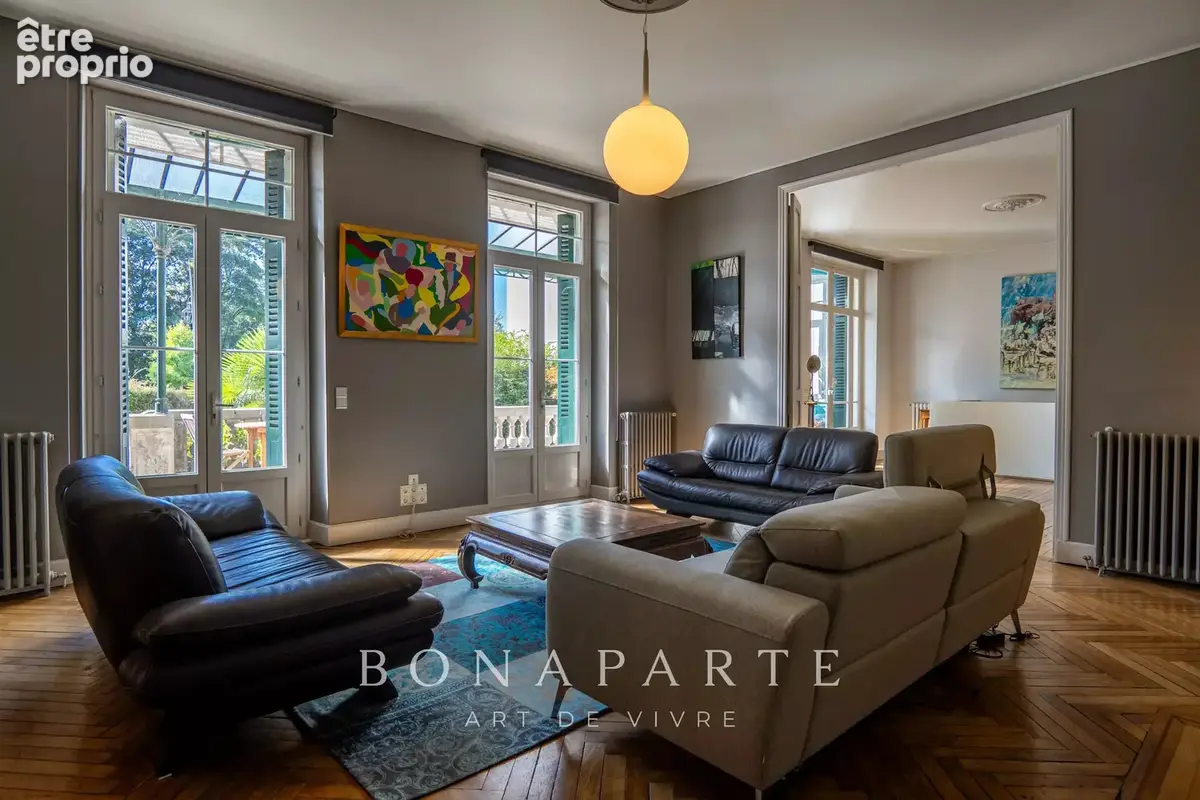 Pau - hypercentre - appartement bourgeois - photo 2