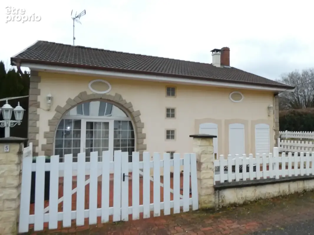 DEYVILLERS (88) à vendre charmante fermette T5 de 114m²  louée avec 150m² de  terrain - idéal investisseur - photo 2