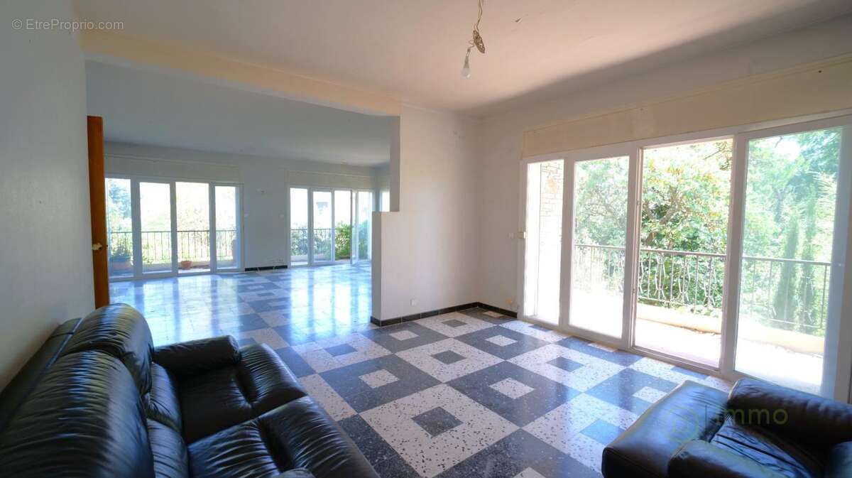 Appartement à VENDARGUES