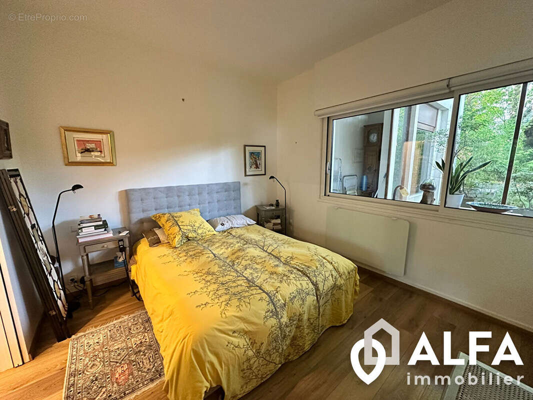 Appartement à ENGHIEN-LES-BAINS