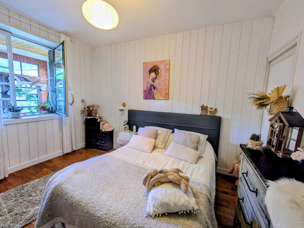 Appartement à UGINE