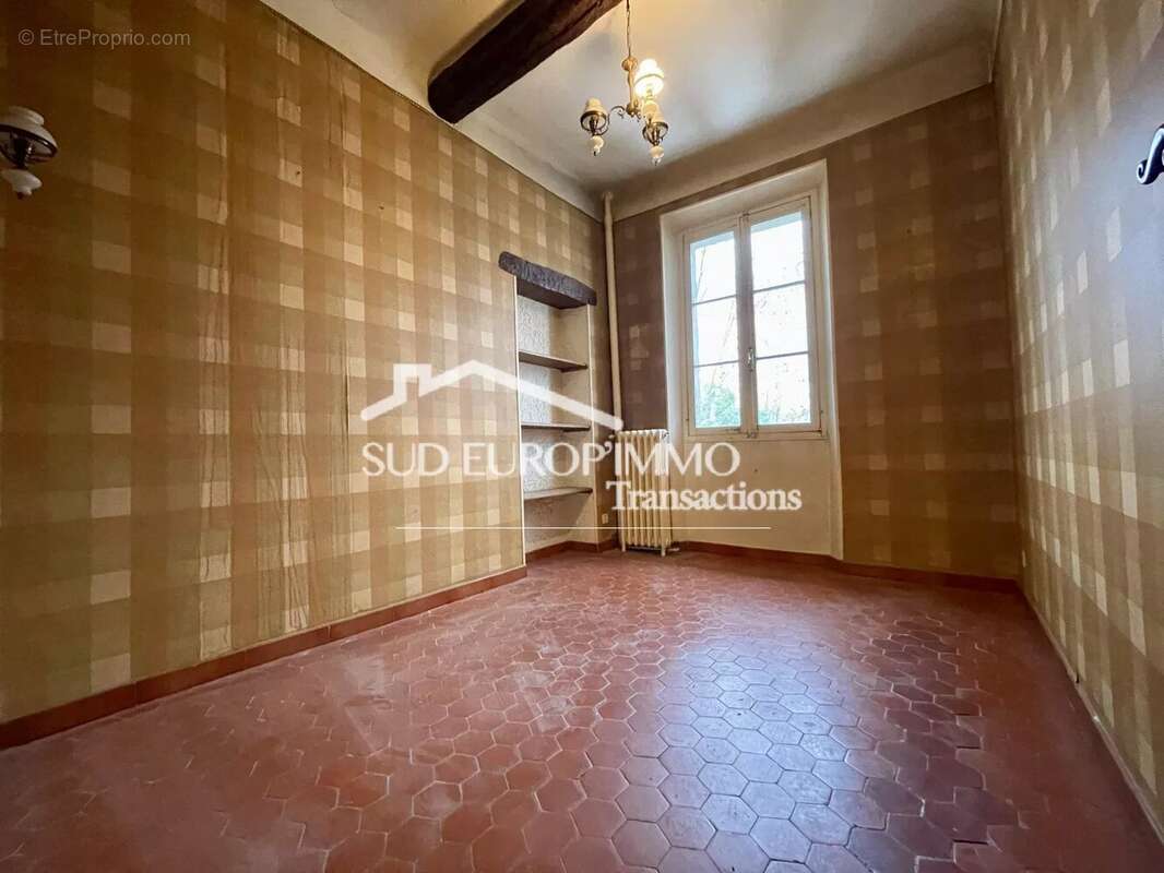 Maison à DRAGUIGNAN