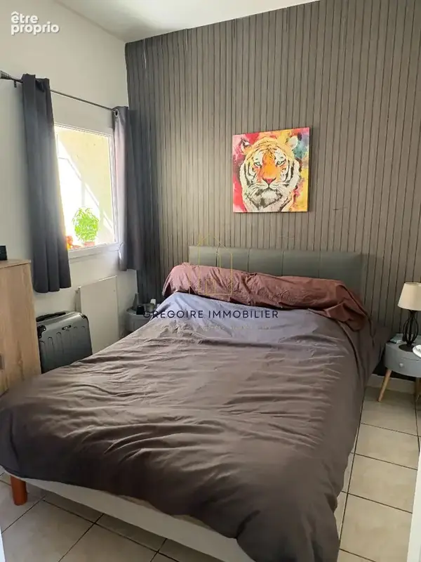 Appartement T2 de 32m2 rénové RdC avec jardin collectif dans résidence sécurisée proche Timone. - photo 5