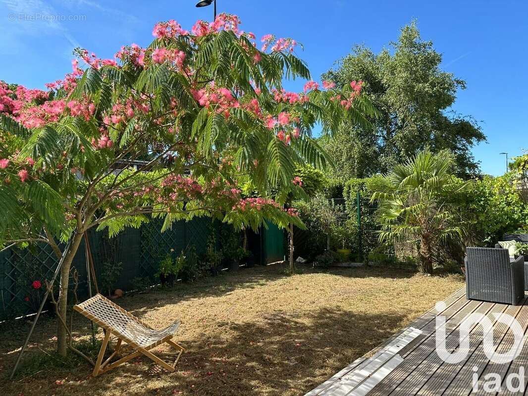 Photo 2 - Maison à SAINT-GERMAIN-LES-CORBEIL