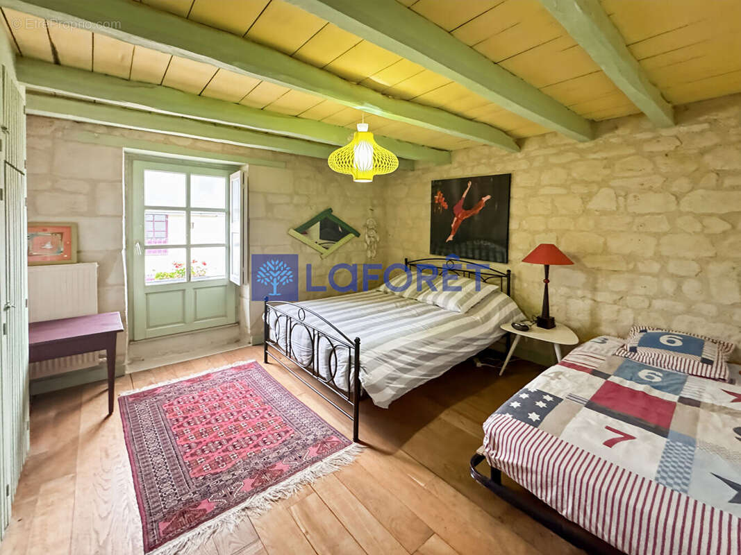 Maison à CHINON