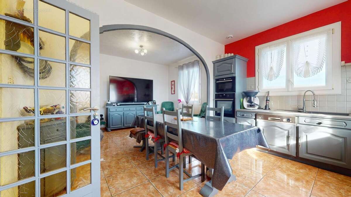 Exclusivite ! villegailhenc ! villa 4 faces sur 2300m² de terrain clos - photo 9