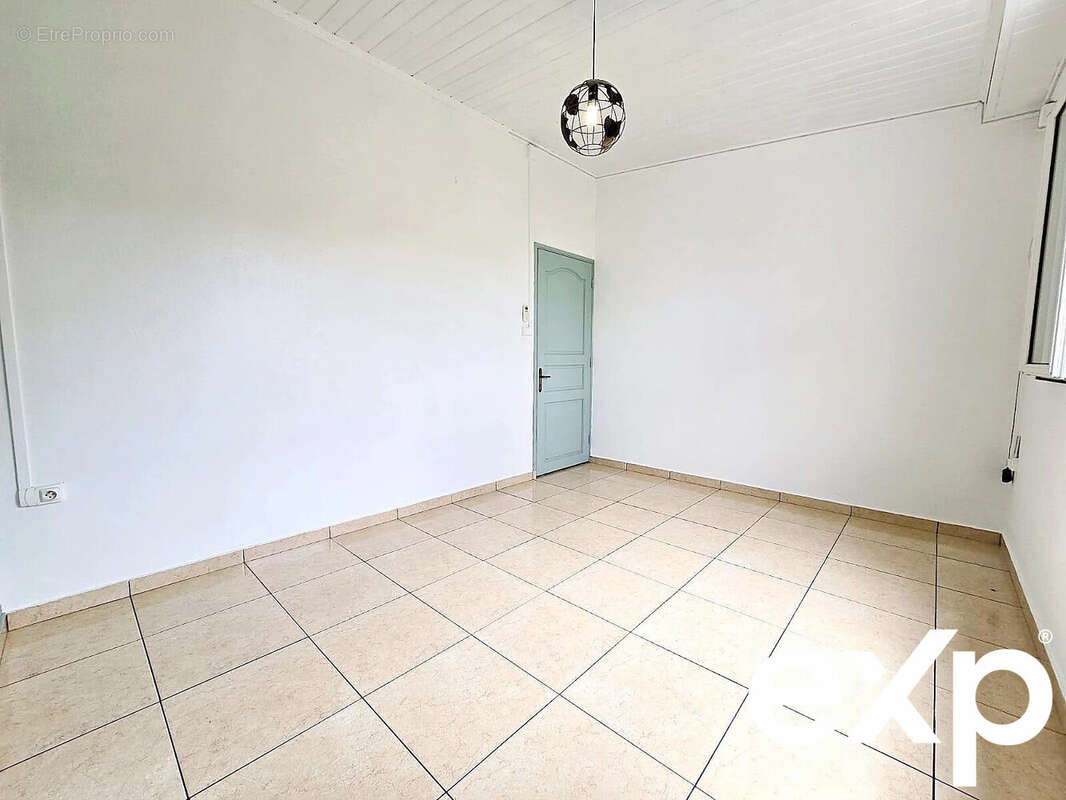 Maison à L'ETANG-SALE