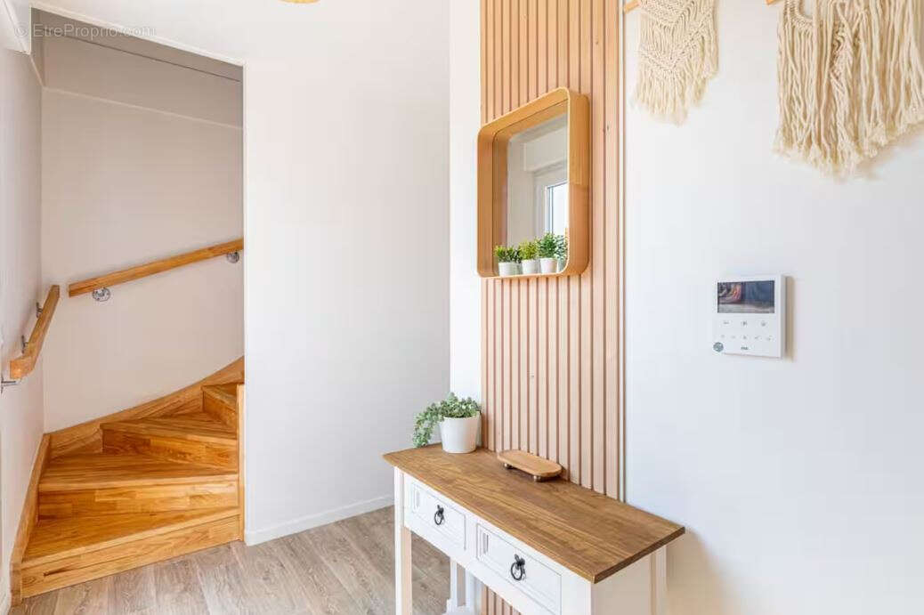 Appartement à ROMAINVILLE