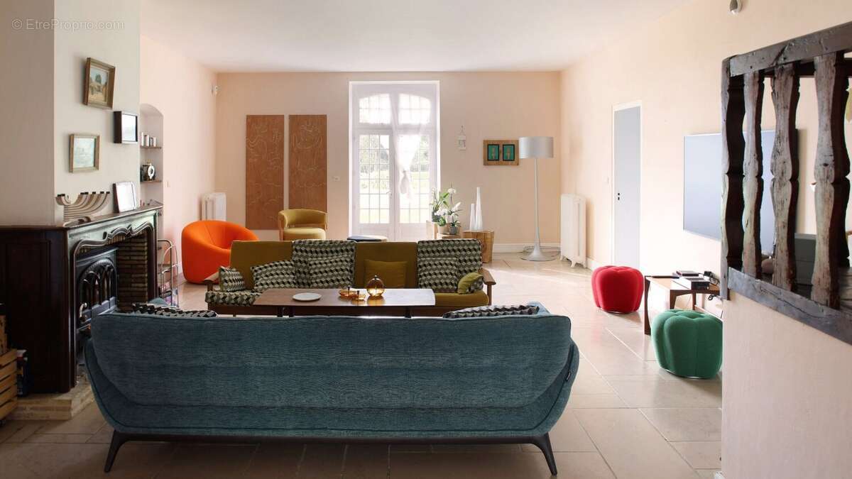 Maison à POUILLON