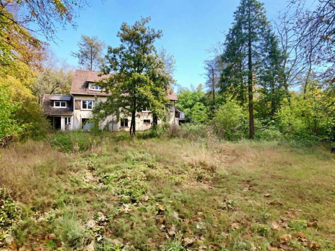 Maison à MAREIL-SUR-MAULDRE