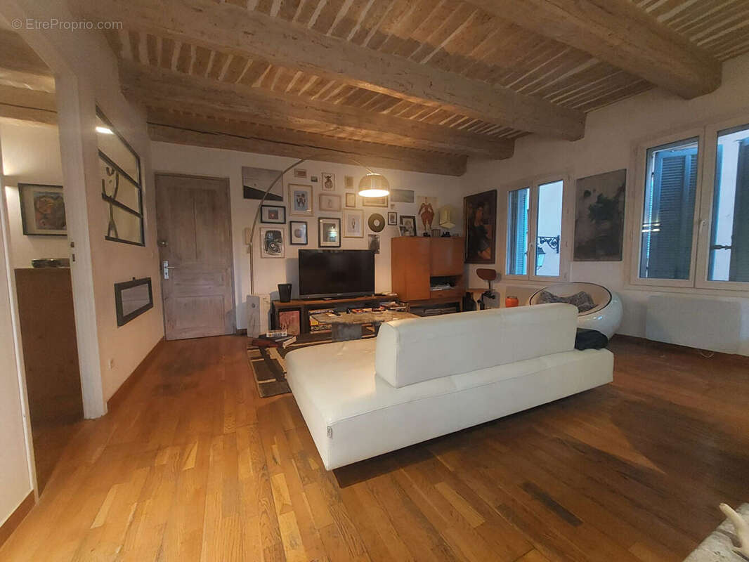Appartement à SANARY-SUR-MER